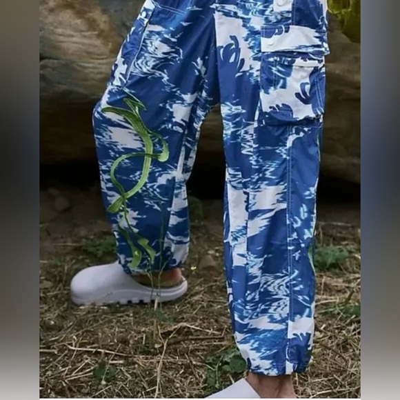 NWOT Free People Color Burst Hike Pants ~ Size Medium - Picture 4 of 15
